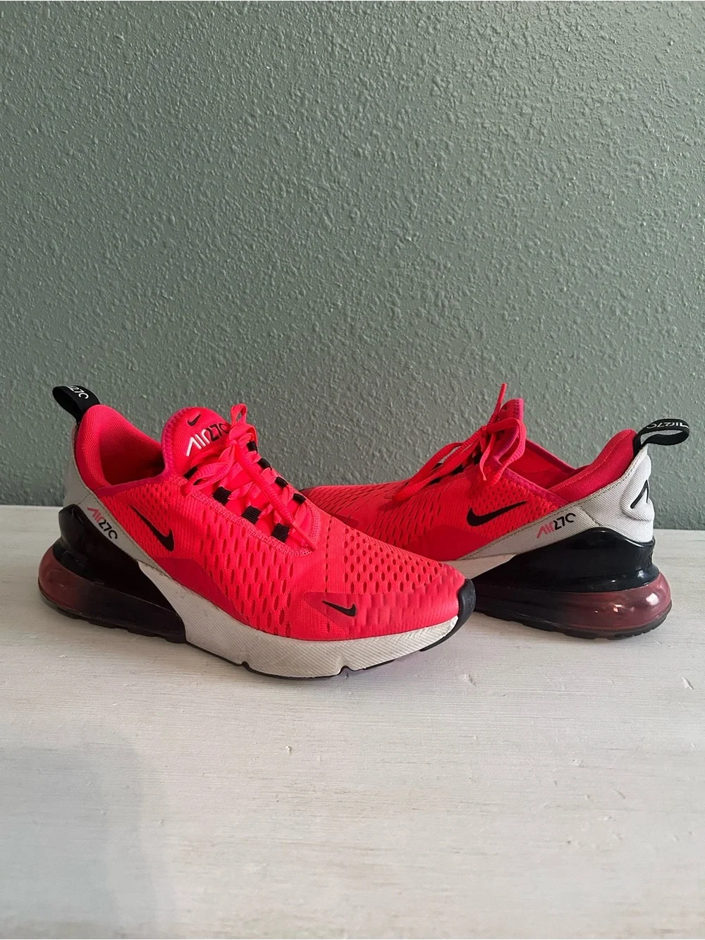 Nike Air Max 270 - Red Orbit Women’s Size 8.5 or 7 Youth